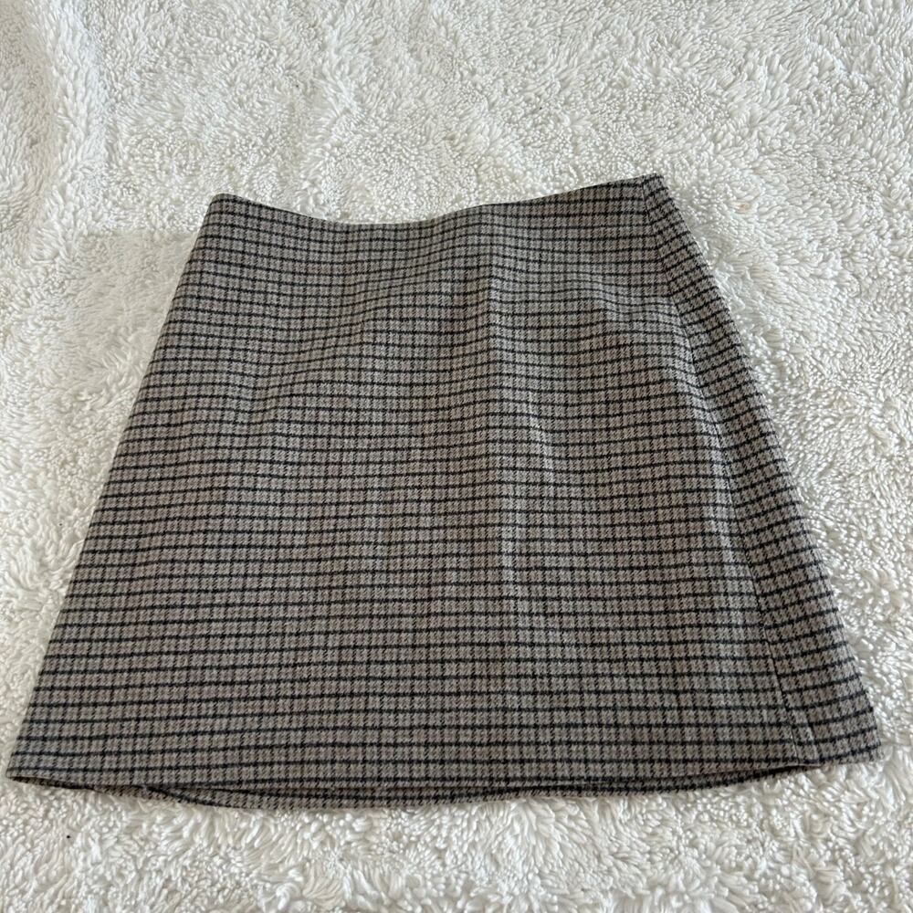Aritzia Wilfred Women Plaid Mini Skirt Sz 2 MultiColor Preppy Office Work Attire